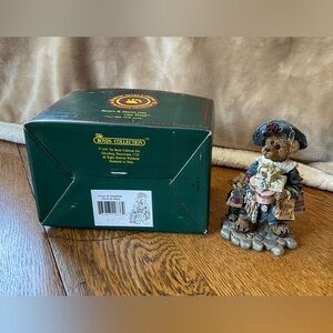 Sale 2 for $10 Boyds Bears Vintage Grace and Jonathan Born To Shop Figurine
